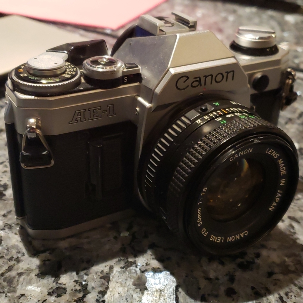 CANON AE-1 MINT condition RARE - Picture 4 of 4